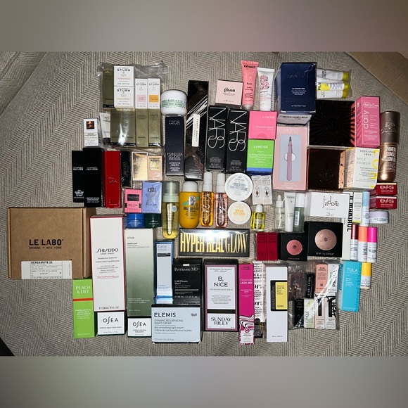 UPDATES — 👀NEW CLOSET WEEKLY PEEK 👀 Men’s & Women’s - NEW BRANDS & INVENTORY - Picture 6 of 17